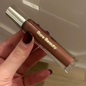 Rare Beauty Lip Gloss - nearly neutral